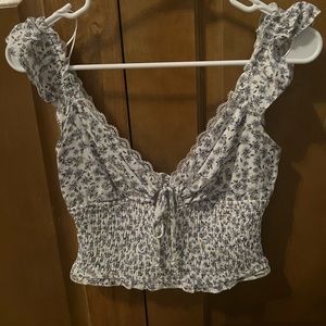Garage Floral smocked crop top size small